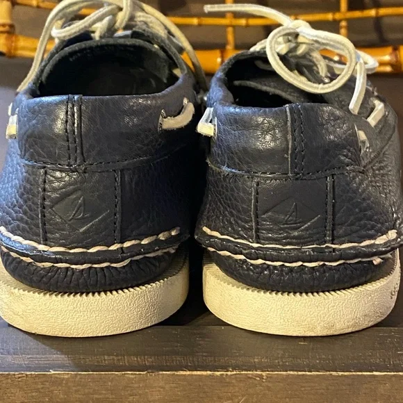 Sperry Original Navy Leather Boat Shoes - Picture 8 of 9